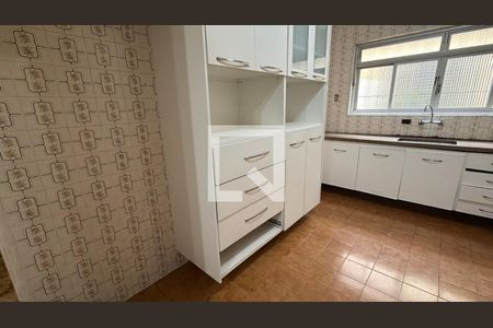 Cozinha de casa à venda com 3 quartos, 120m² em Vila Libanesa, São Paulo