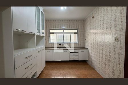 Cozinha de casa à venda com 3 quartos, 120m² em Vila Libanesa, São Paulo