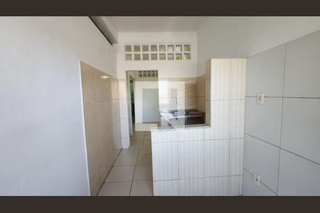 Cozinha de casa para alugar com 1 quarto, 40m² em Matatu, Salvador