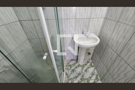 Banheiro  de casa para alugar com 1 quarto, 40m² em Matatu, Salvador