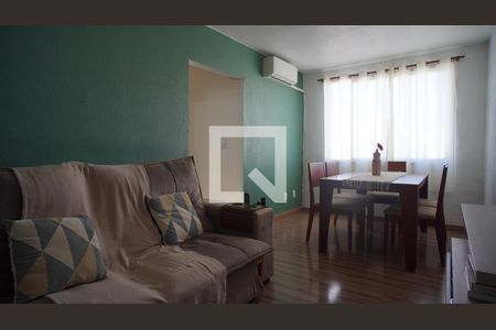 Sala  de apartamento à venda com 3 quartos, 72m² em Humaitá, Porto Alegre