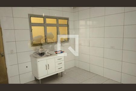 Casa à venda com 2 quartos, 100m² em Vila Marari, São Paulo