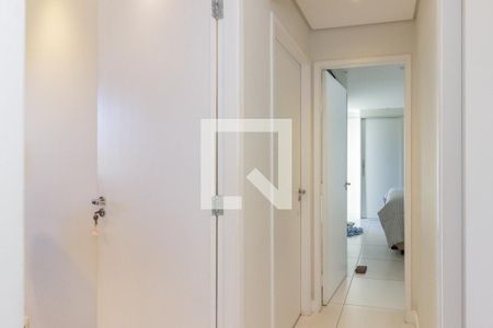 Corredor de apartamento à venda com 3 quartos, 85m² em Vila Albertina, São Paulo