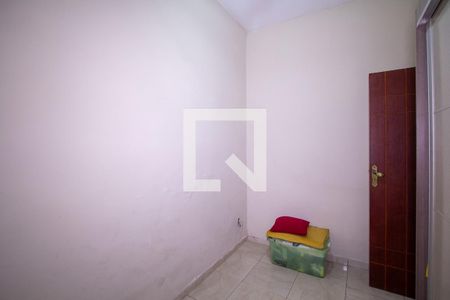 Quarto 1 de casa para alugar com 2 quartos, 80m² em Porto Novo, São Gonçalo