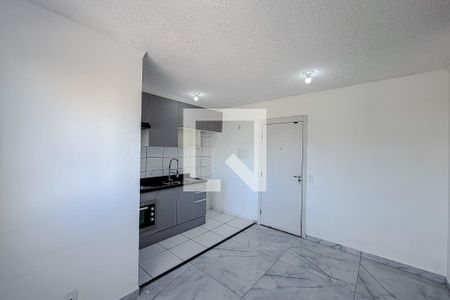 Sala de apartamento para alugar com 2 quartos, 47m² em Vila Independencia, São Paulo