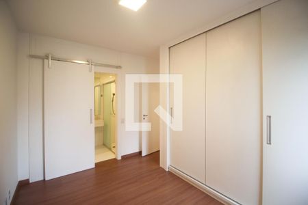 Suíte  de apartamento para alugar com 2 quartos, 100m² em Indianópolis, São Paulo