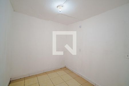 Quarto 2 de casa para alugar com 2 quartos, 35m² em Vila Dalva, São Paulo