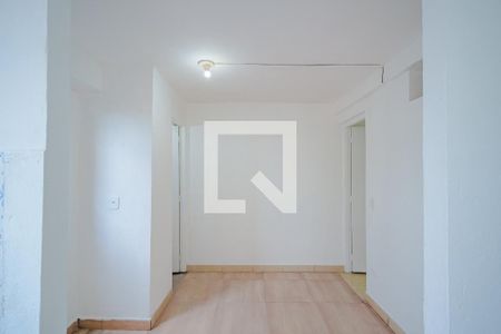 Casa para alugar com 2 quartos, 35m² em Vila Dalva, São Paulo