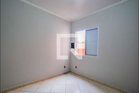 Quarto 1 de casa para alugar com 2 quartos, 60m² em Parque Erasmo Assunção, Santo André