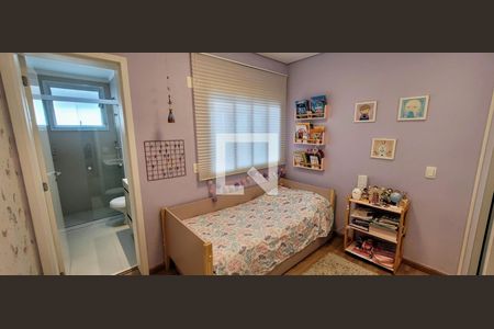 Quarto de apartamento à venda com 4 quartos, 127m² em Jardim Chácara Inglesa, São Bernardo do Campo