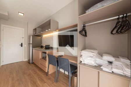 Quarto de kitnet/studio à venda com 1 quarto, 24m² em Vila Cordeiro, São Paulo