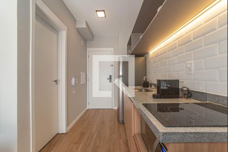 Cozinha de kitnet/studio à venda com 1 quarto, 24m² em Vila Cordeiro, São Paulo