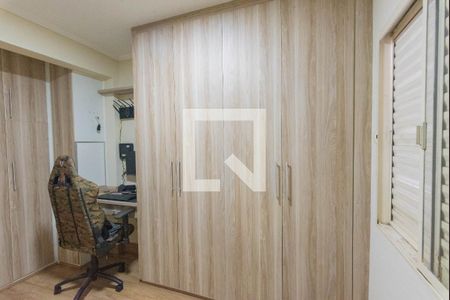 Quarto 1 de apartamento para alugar com 2 quartos, 75m² em Vila Marieta, Campinas