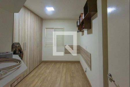 Quarto 1 de apartamento para alugar com 2 quartos, 75m² em Vila Marieta, Campinas