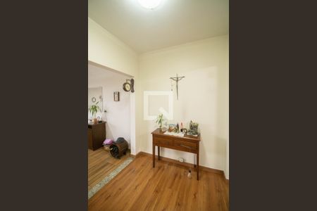 HALL DAS SALAS de casa à venda com 3 quartos, 251m² em Vila Serralheiro, São Paulo