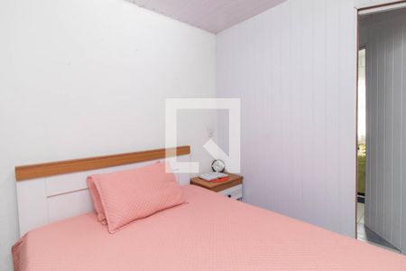Quarto 2 de casa de condomínio à venda com 2 quartos, 48m² em São José, Porto Alegre