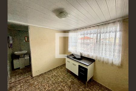 Cozinha 2 de casa para alugar com 3 quartos, 100m² em Vila Dalila, São Paulo