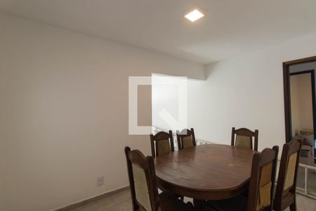Sala de casa para alugar com 2 quartos, 140m² em Alcantara, São Gonçalo