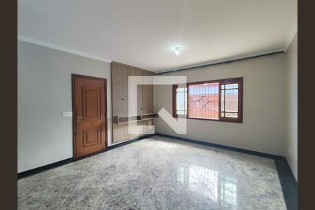 Casa à venda com 3 quartos, 108m² em Campo Grande, São Paulo