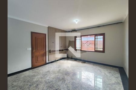 Casa à venda com 3 quartos, 108m² em Campo Grande, São Paulo