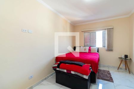 Quarto 1 de casa para alugar com 2 quartos, 210m² em Parque Belem, São Paulo