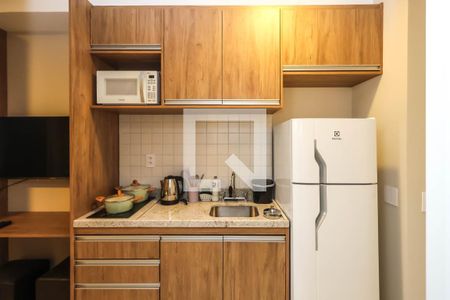 Quarto e Cozinha de kitnet/studio para alugar com 1 quarto, 23m² em Liberdade, São Paulo