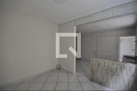 Sala de casa para alugar com 2 quartos, 120m² em Vila Isolina Mazzei, São Paulo