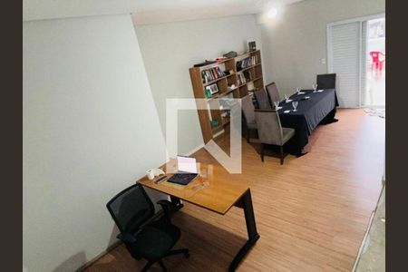 Casa à venda com 3 quartos, 165m² em Jardim Lallo, São Paulo