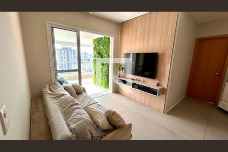 Sala de apartamento à venda com 3 quartos, 107m² em Vila Galvão, Guarulhos