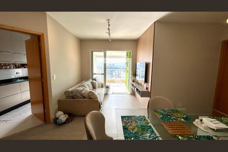 Sala de apartamento à venda com 3 quartos, 107m² em Vila Galvão, Guarulhos