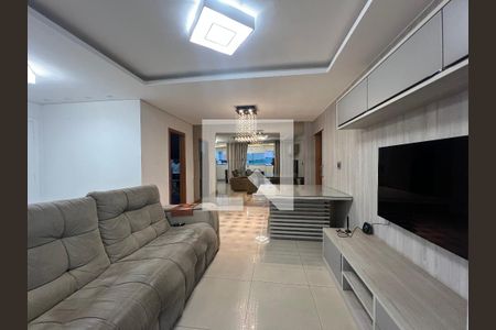 Apartamento para alugar com 4 quartos, 140m² em Pampulha, Belo Horizonte