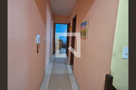 Corredor de casa à venda com 5 quartos, 161m² em Jardim Bom Clima, Guarulhos