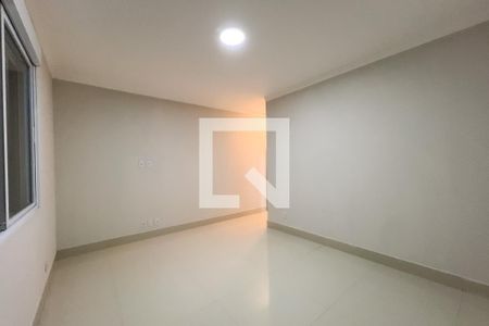 Suíte terrea de casa de condomínio à venda com 6 quartos, 710m² em Chácara Flora, Valinhos