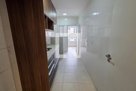 Cozinha de apartamento para alugar com 1 quarto, 33m² em Boqueirão, Praia Grande