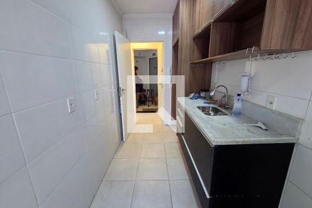 Cozinha de apartamento para alugar com 1 quarto, 33m² em Boqueirão, Praia Grande