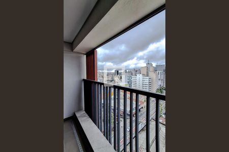 Varanda de kitnet/studio para alugar com 1 quarto, 24m² em Liberdade, São Paulo