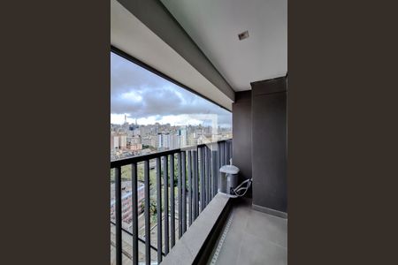 Varanda de kitnet/studio para alugar com 1 quarto, 24m² em Liberdade, São Paulo