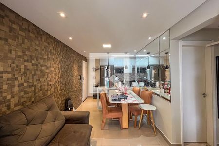 Sala de apartamento para alugar com 3 quartos, 63m² em Jardim Celeste, São Paulo