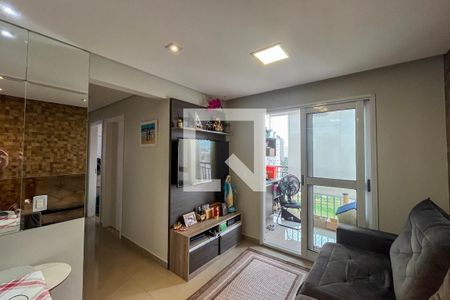 Sala de apartamento para alugar com 3 quartos, 63m² em Jardim Celeste, São Paulo