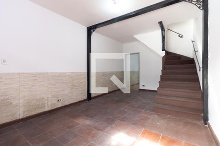 Sala de casa para alugar com 3 quartos, 91m² em Vila Santo Estefano, São Paulo