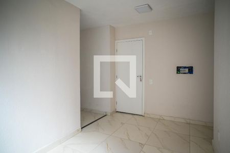Sala de apartamento para alugar com 2 quartos, 47m² em Parque Bristol, São Paulo