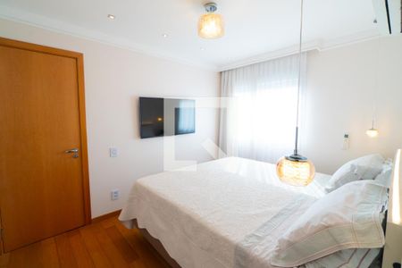 Suite de apartamento à venda com 3 quartos, 106m² em Vila da Saúde, São Paulo