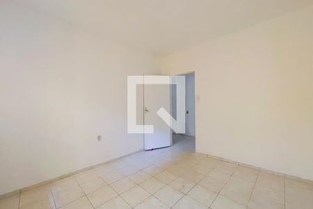 Quarto de casa para alugar com 1 quarto, 40m² em São Pedro, Osasco
