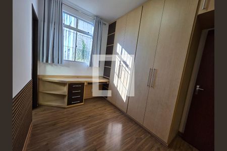 quarto 1 de apartamento para alugar com 3 quartos, 108m² em Fonte Grande, Contagem