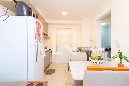 Sala/Cozinha de apartamento para alugar com 2 quartos, 31m² em Fazenda Aricanduva, São Paulo