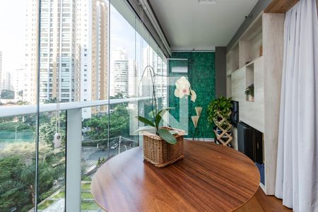 Varanda de apartamento à venda com 1 quarto, 49m² em Campo Belo, São Paulo
