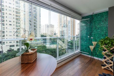 Varanda de apartamento à venda com 1 quarto, 49m² em Campo Belo, São Paulo