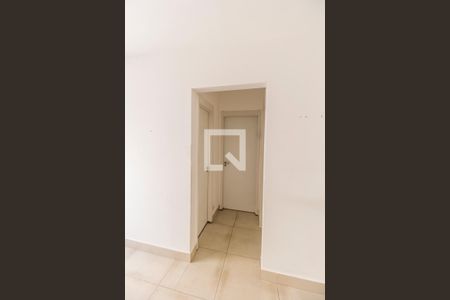 Corredor de apartamento para alugar com 2 quartos, 60m² em Centro, Barueri