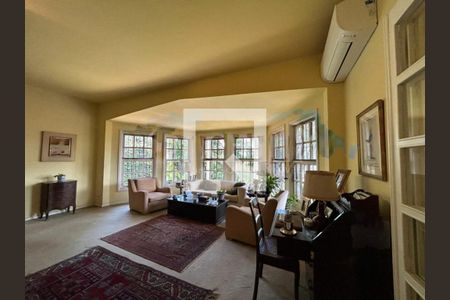 Casa à venda com 4 quartos, 750m² em Morumbi, São Paulo