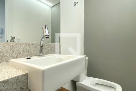 Lavabo da Sala de apartamento para alugar com 2 quartos, 64m² em Prado, Belo Horizonte